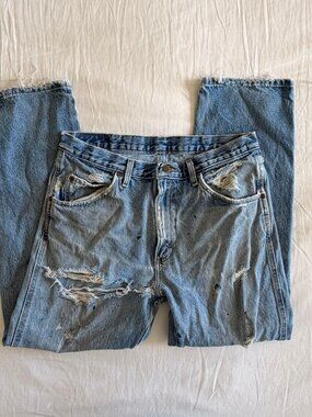 Wrangler distressed straight leg jeans
